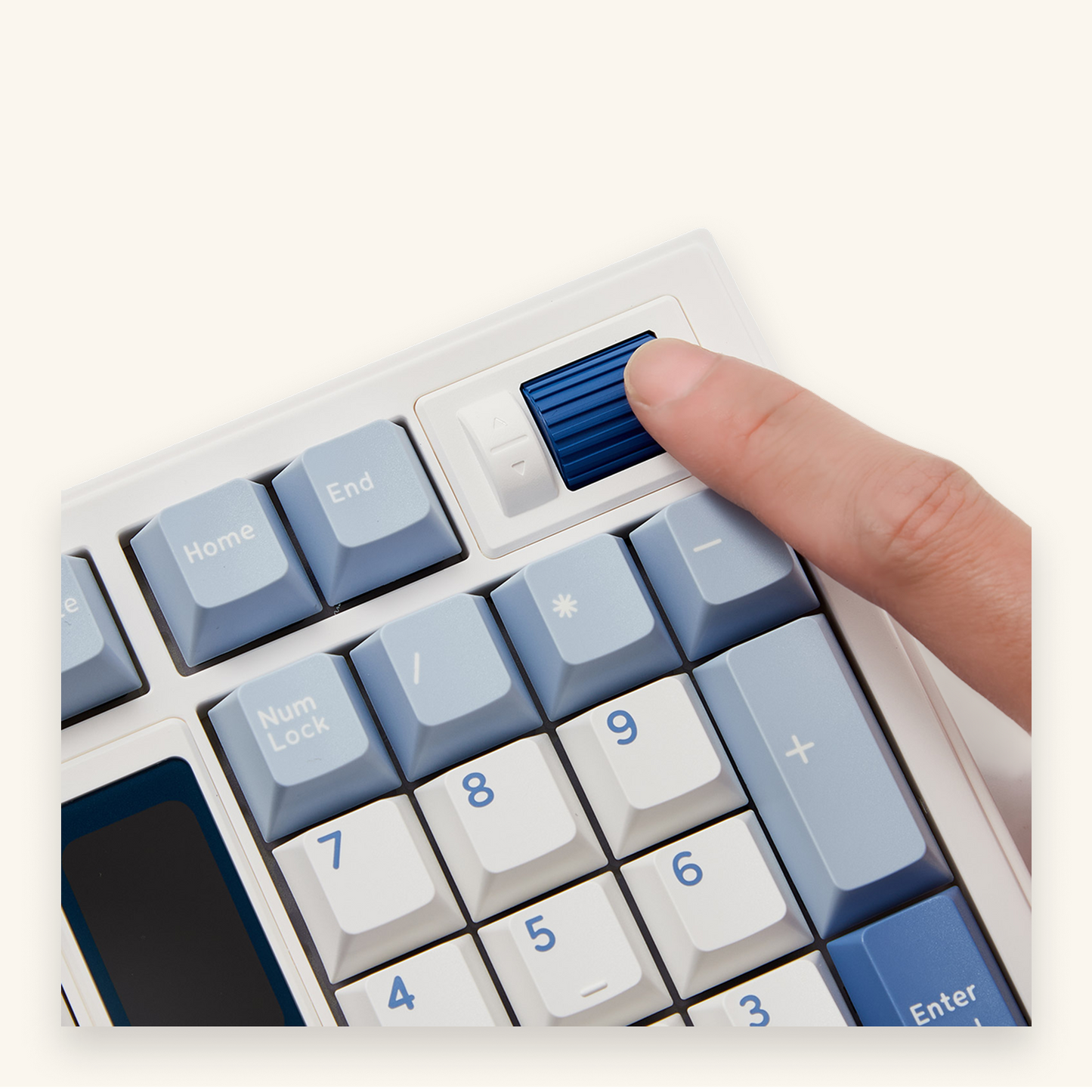 Akko 5098B Glacier draaiknop en numpad, close-up